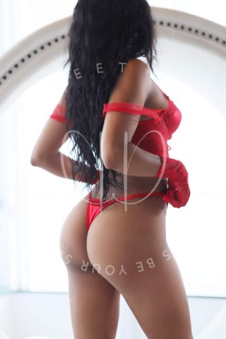 Kylie, 23 years old  escort in Toronto