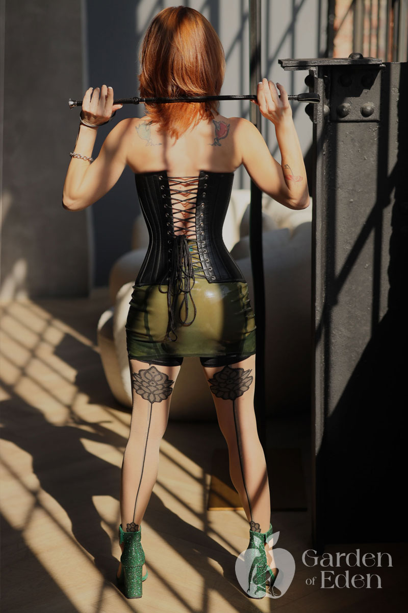 8-Tori.jpg - Escort Companion