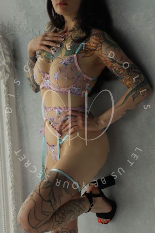 Liv, 26 years old  escort in Toronto