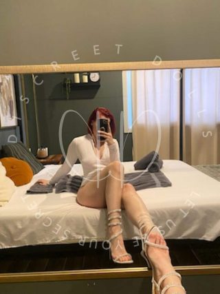 Capella, 21 years old  escort in Toronto