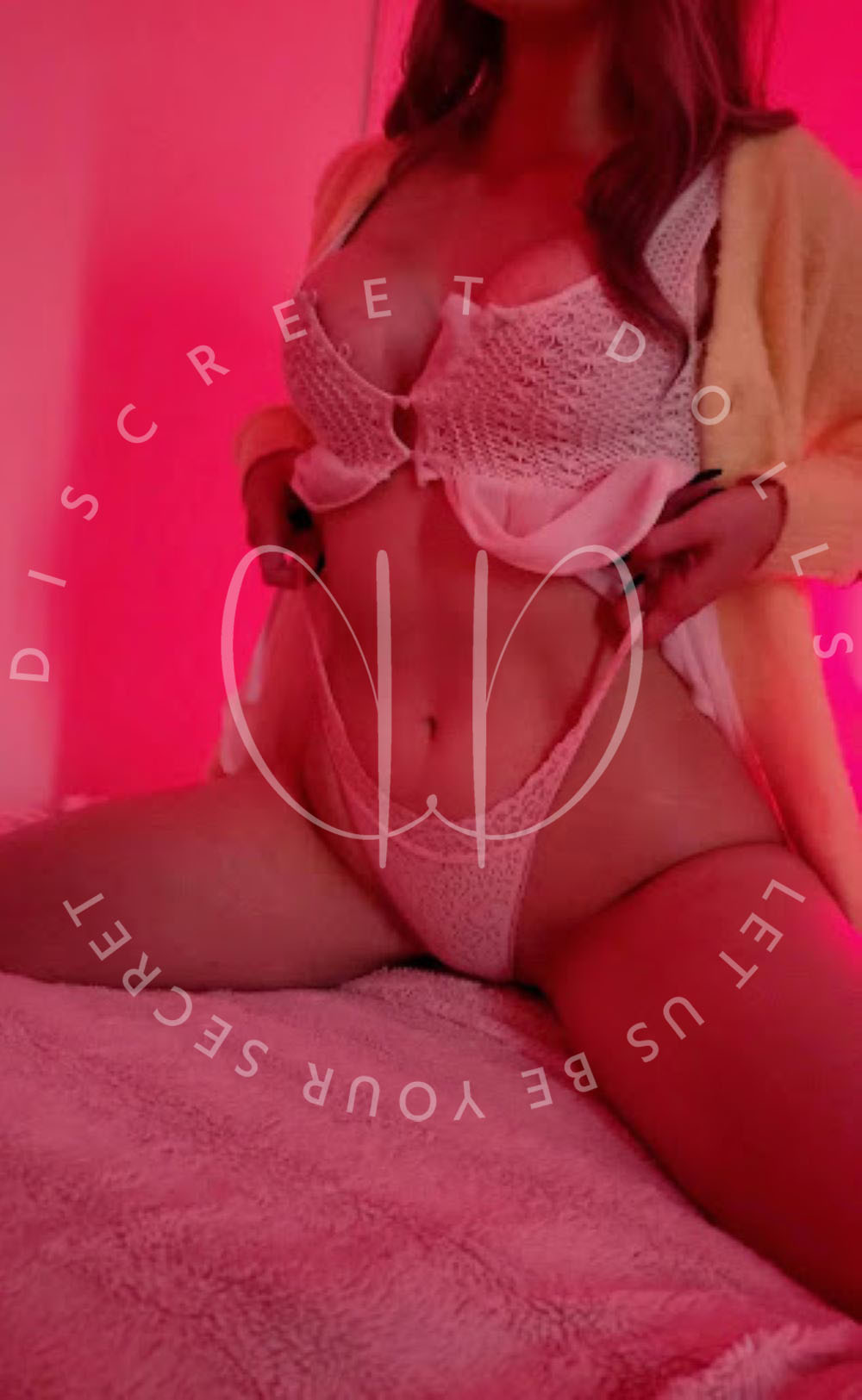 Silver - Toronto Escort Companion